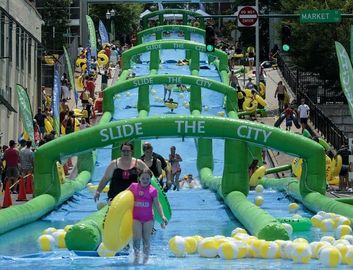 প্রাপ্তবয়স্ক Inflatable স্লাইড আউটডোর Inflatable সিটি জল স্লাইড প্রাপ্তবয়স্ক চর্চা জন্য
