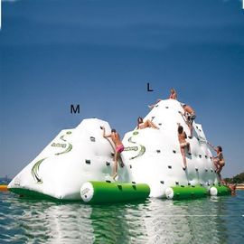 ক্রেজি Inflatable জল খেলনা Flatating জল পার্ক জন্য প্রস্ফুটিত Iceberg / আইসিওটার