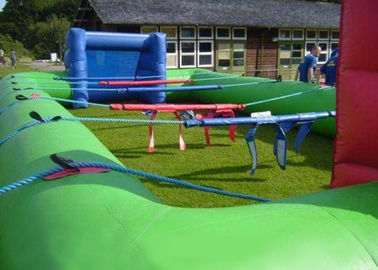 হিউম্যান টেবিল ফুটবল টিম গেম, সবুজ Inflatable ইন্টারেক্টিভ গেমস 40x20Ft