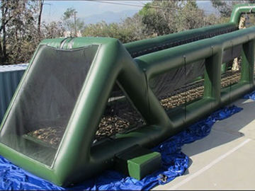 উচ্চ 80 ফুট সবুজ inflatable ক্রীড়া গেম প্রাপ্তবয়স্কদের জন্য দীর্ঘ দৈত্য Inflatable জিপ লাইন