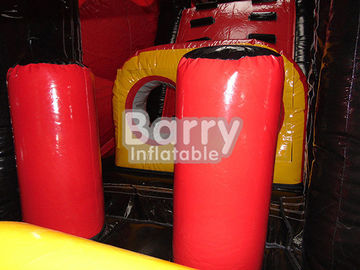 বহিরঙ্গন দৈত্য আকর্ষণীয় লাল Inflatable ফায়ার ট্রাক বাউন্সি Obstacle কোর্স