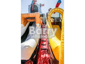 বাণিজ্যিক কিংডম জলদস্যু স্লাইড Inflatable বাউন্ডার সঙ্গে বাধা কোর্স উড়ে