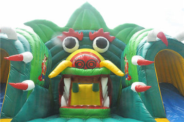15x8M মুদ্রণযোগ্য লোগো / বাড়ির পিছনের দিকের উঠোন আবর্জনা কোর্স সঙ্গে Inflatable Toddler খেলার মাঠ