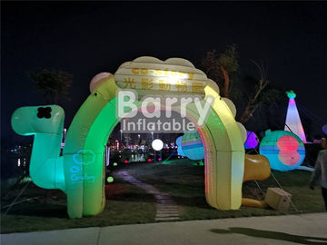 প্রবেশ করুন রঙিন Inflatable বিজ্ঞাপন পণ্য, LED বিজ্ঞাপন বাণিজ্যিক জন্য আর্ক উড়িয়ে