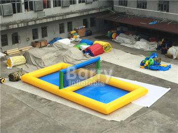 আউটডোর Inflatable স্পোর্টস গেম পিভিসি Inflatable জল ভলিবল কোর্ট