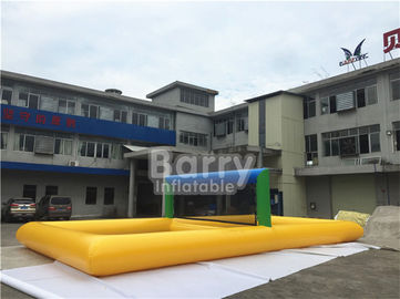 আউটডোর Inflatable স্পোর্টস গেম পিভিসি Inflatable জল ভলিবল কোর্ট
