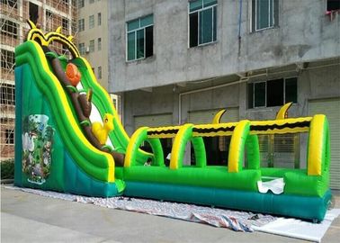 পুল সঙ্গে সুন্দর 7M উচ্চতা মৌমাছি আকার দৈত্য Inflatable জল স্লাইড