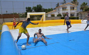 মজার Inflatable ফুটবল মাঠ, প্রাপ্তবয়স্কদের জন্য Inflatable জল ফুটবল মাঠ