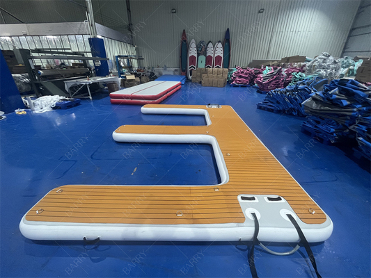 উচ্চ মানের কাস্টমাইজেশন inflatable ডক ডেক ই আকৃতি ভাসমান প্ল্যাটফর্ম বায়ু পন্টন inflatable ডক