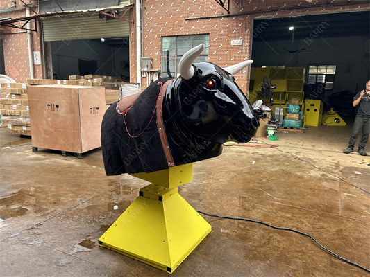 প্রাপ্তবয়স্কদের জন্য বায়ুচলাচল যান্ত্রিক বুল রাইড - রেড রোডিও সিমুলেটর