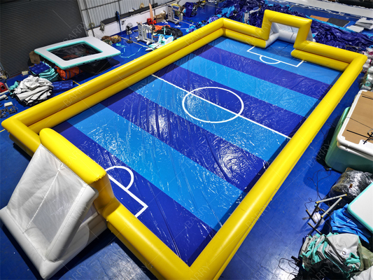 ফুলে ওঠা সকার মাঠ ২০x১০ মিটার পিভিসি টারপলিন এবং এয়ার ব্লোয়ার সহ