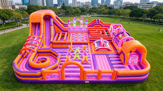 নিওন পার্টি ইনফ্ল্যাটেবল মজাদার শহর। স্লাইড সহ অল-ইন-ওয়ান এলইডি লাইট বাউন্স এবং বাধা কোর্স। নাইট মার্কেট, মল ইভেন্ট এবং থিমযুক্ত পার্টির জন্য বাণিজ্যিক পিভিসি।