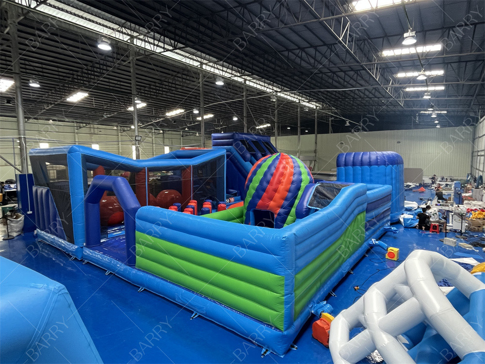 বড় বল বাধা কোর্স সঙ্গে বাণিজ্যিক inflatable থিম পার্ক ইনডোর ঝাঁপ খেলার মাঠ ডিস্কো ঝাঁপ বাস্কেটবল হুপ