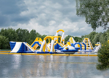 তরল অবকাশ দৈত্য Inflatable বাধা কোর্স জল ক্রীড়া খেলা জলরোধী