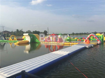 Seels থিম Inflatable ভাসমান জল পার্ক টেকসই Inflatable বিনোদন পার্ক