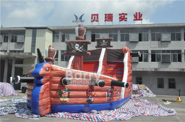আকর্ষনীয় বাণিজ্যিক Inflatable কম্বো পাইরেট জাহাজ, বাধা কোর্স সহ বাউন্সি কাসল স্লাইড