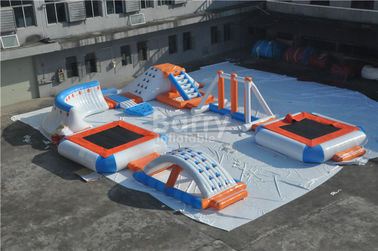 ব্লো আপ পুল খেলনা Inflatable ফ্লোটিং দ্বীপপুঞ্জ সাগর Inflatable ফ্লোটিং ওয়াটার পার্ক ফান স্পোর্টস পার্ক জল খেলনা