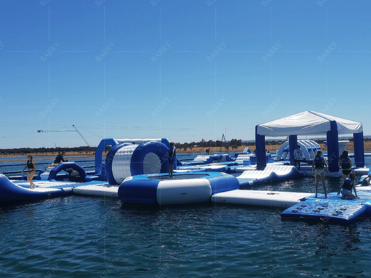 উত্তেজনাপূর্ণ এবং বহুমুখী inflatable ভাসমান জল পার্ক 2 বছর ওয়ারেন্টি