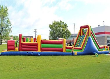 প্লেটো পিভিসি Tarpaulin জায়ান্ট Inflatable ট্রেন বাধা গ্রাসল্যান্ড জন্য কোর্স